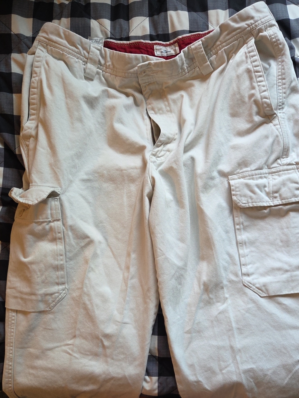 Dockers Light Khaki Cargo Pants with Utility Pockets 38"x30"